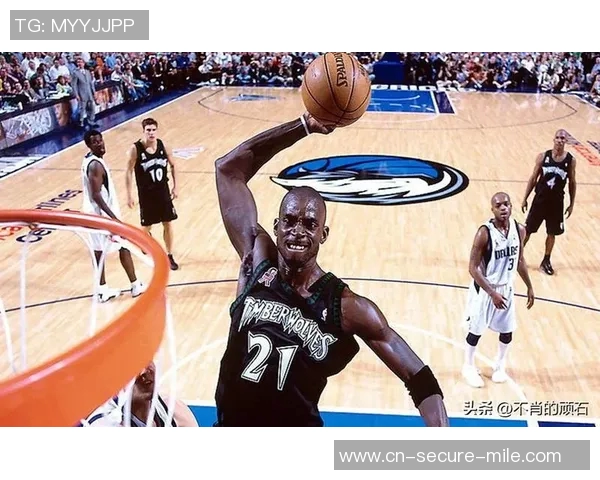 NBA篮球明星系列揭秘他们的成长历程与场上风采的精彩瞬间
